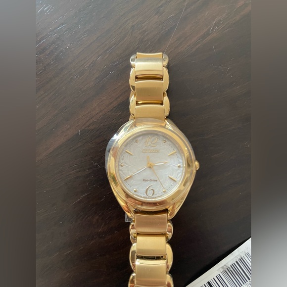 Citizen Eco-drive watch - Picture 3 of 5